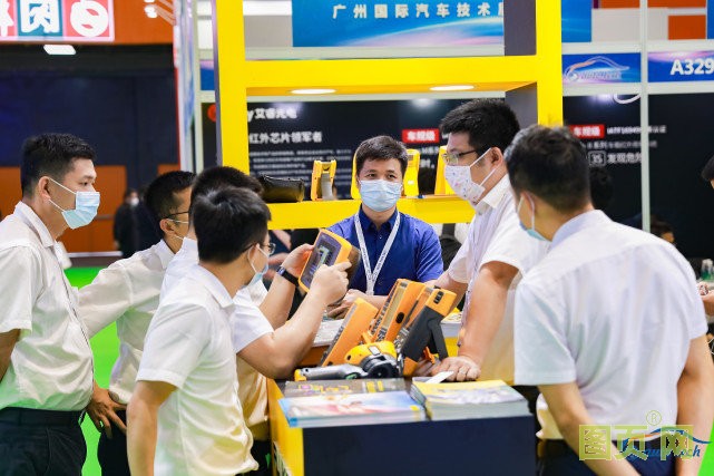 （來源：福祿克參加 AUTO TECH 2021 汽車測(cè)試展）