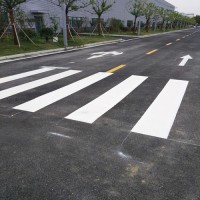 太倉雙鳳鎮冷噴劃線、車位編號噴涂、人行道室內標線價格