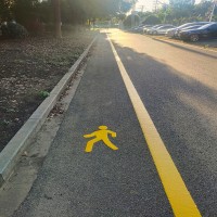 蘇州廠區(qū)工業(yè)園裝貨區(qū)、卸貨區(qū)。停車區(qū)、停車位、道路畫線價(jià)格